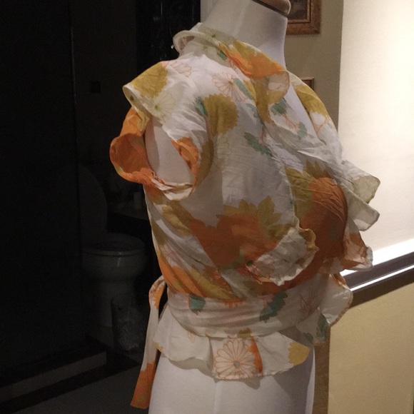 Yellow field top - Picture 2 of 7